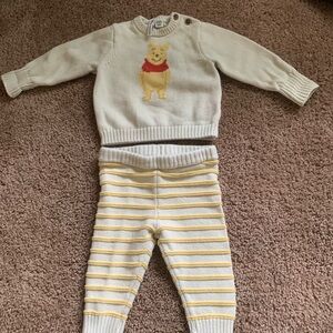 Winnie the Pooh Baby Sweater and Pants Set 6-12 months
